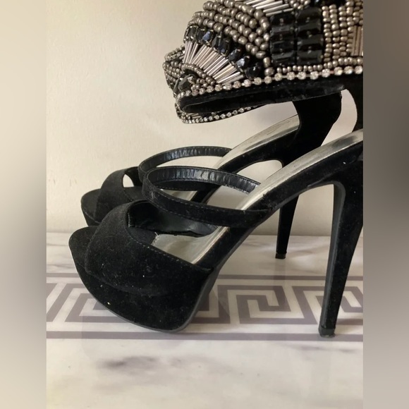 Summer heels - Picture 2 of 3